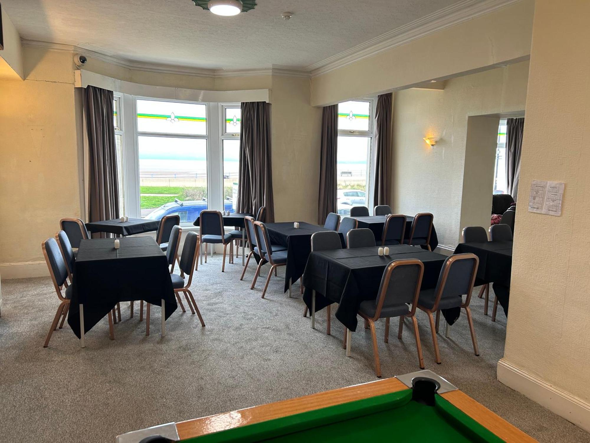 The Clifton Seafront Hotel Morecambe Extérieur photo