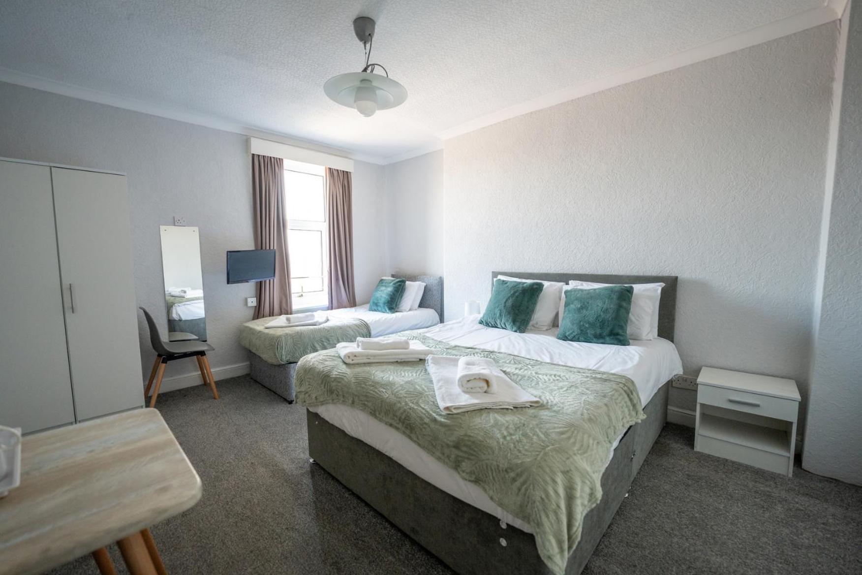 The Clifton Seafront Hotel Morecambe Extérieur photo